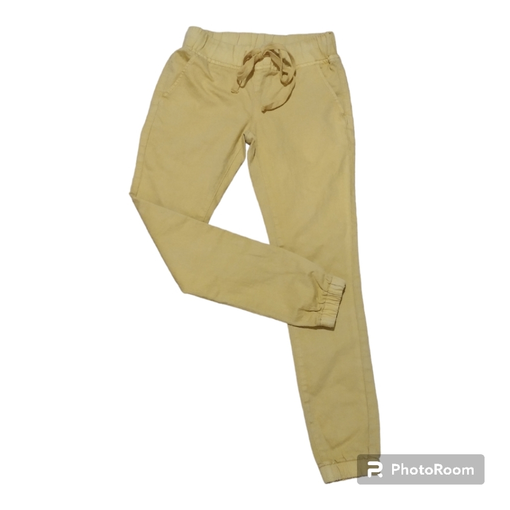 V.I.P. Jogger Style Jeans